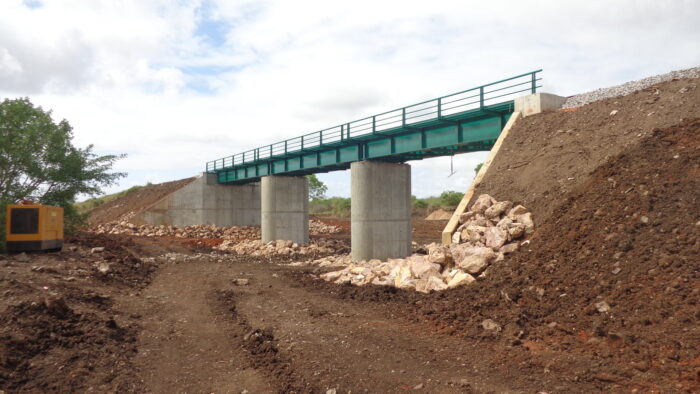 Substituição da Ponte ao pk74+100 da Linha de Ressano Garcia