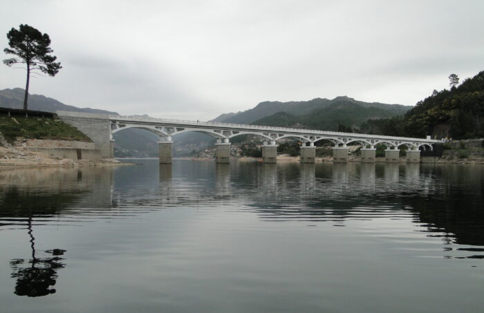 Caldo river’s Bridge over Caniçada artificial lake